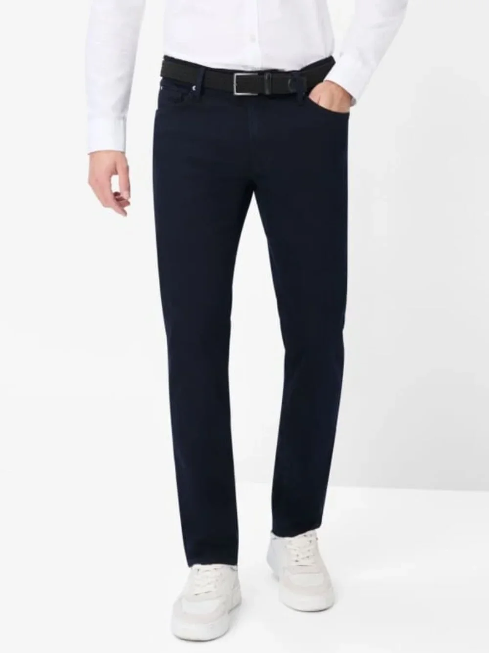 NWT BRAX Hi-Flex All Season Men's Pant in Dark Blue Denim Size 34/32